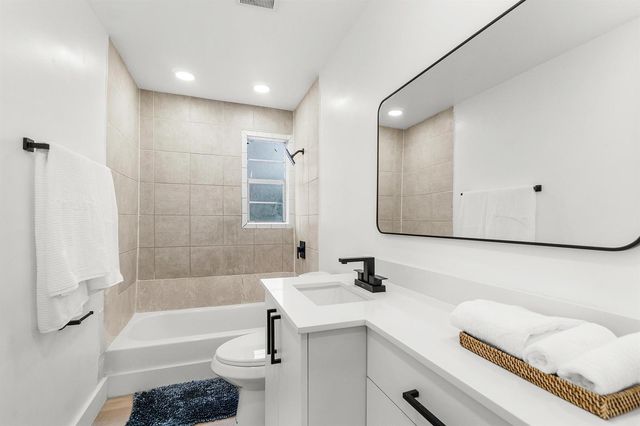 114 NW 10th Avenue, Delray Beach, FL 33444