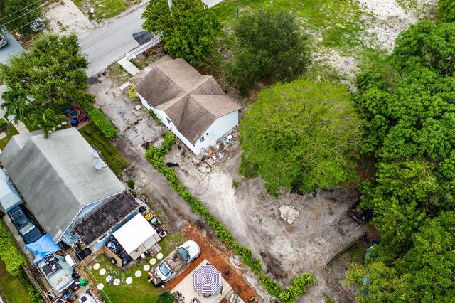 114 NW 10th Avenue, Delray Beach, FL 33444