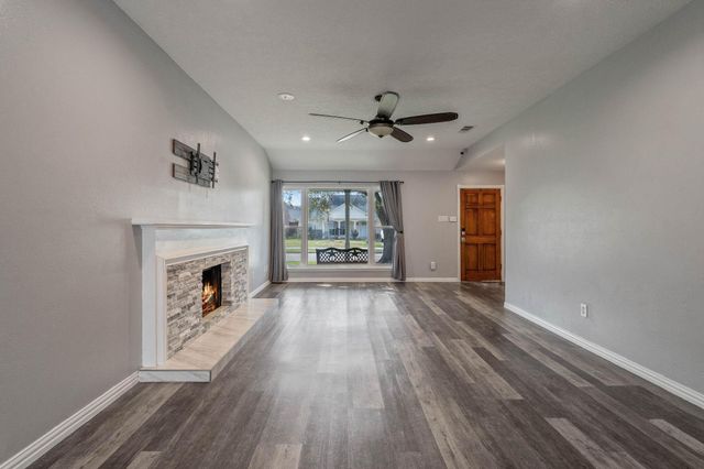 9630 Cannock Chase Drive, Houston, TX 77065