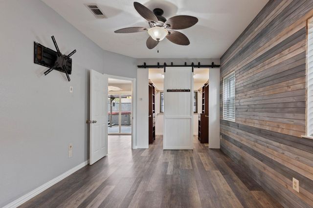 9630 Cannock Chase Drive, Houston, TX 77065