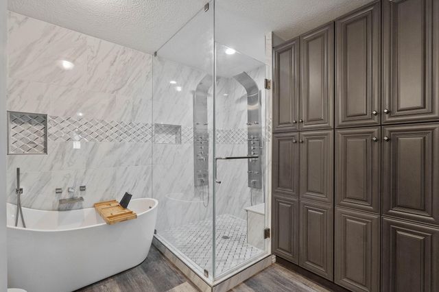 9630 Cannock Chase Drive, Houston, TX 77065