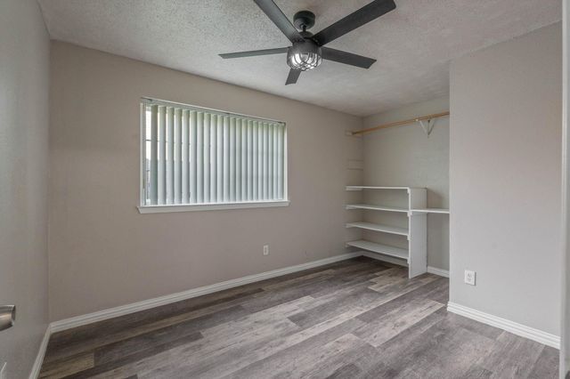 9630 Cannock Chase Drive, Houston, TX 77065