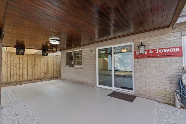 9630 Cannock Chase Drive, Houston, TX 77065