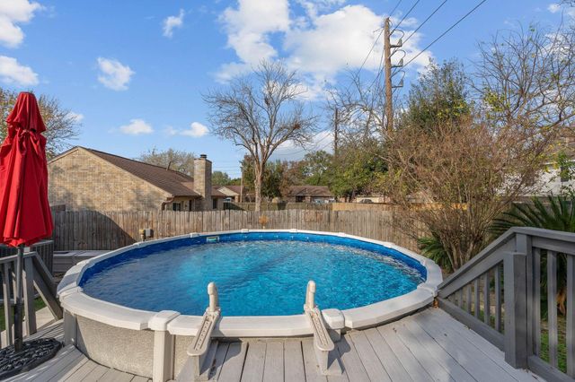 9630 Cannock Chase Drive, Houston, TX 77065