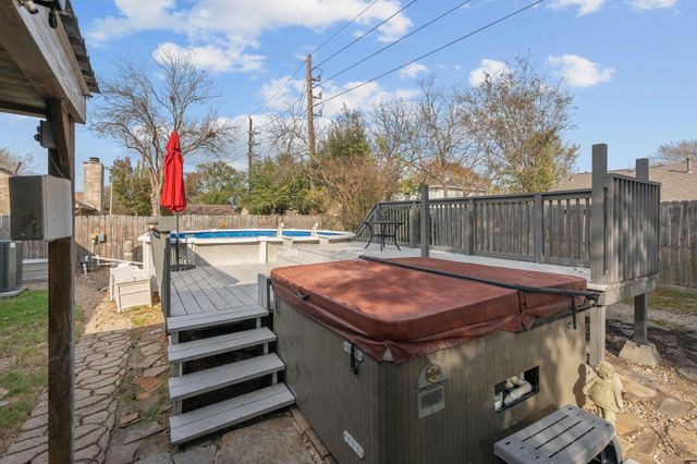 9630 Cannock Chase Drive, Houston, TX 77065