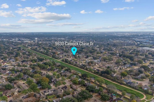 9630 Cannock Chase Drive, Houston, TX 77065