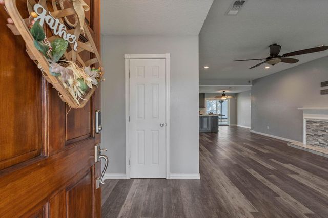 9630 Cannock Chase Drive, Houston, TX 77065