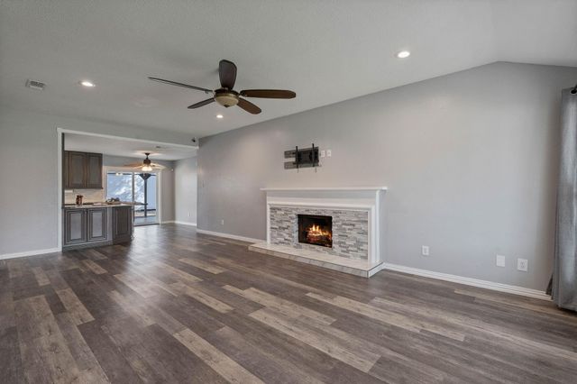 9630 Cannock Chase Drive, Houston, TX 77065