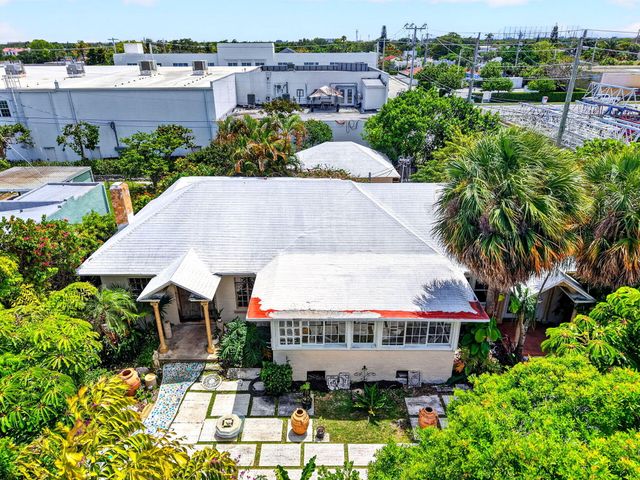 424 Oxford Street, West Palm Beach, FL 33405