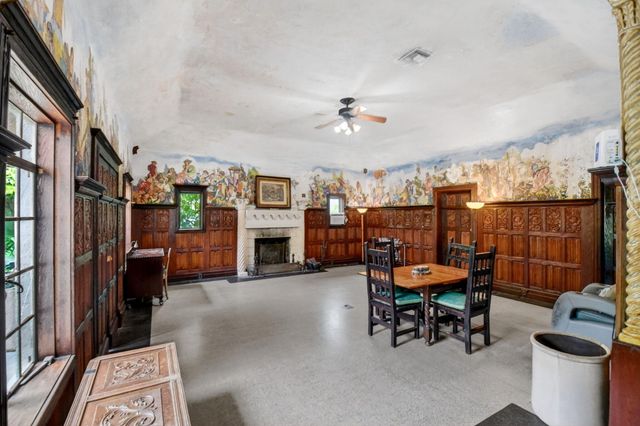 424 Oxford Street, West Palm Beach, FL 33405