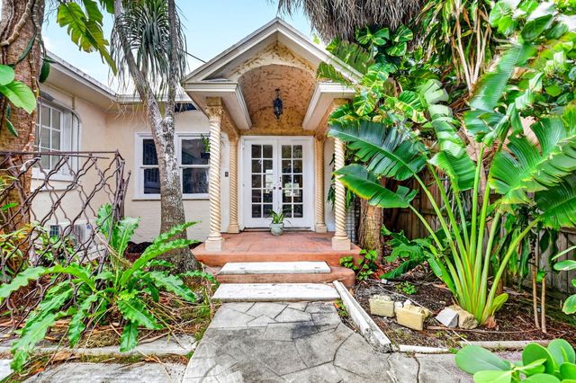 424 Oxford Street, West Palm Beach, FL 33405