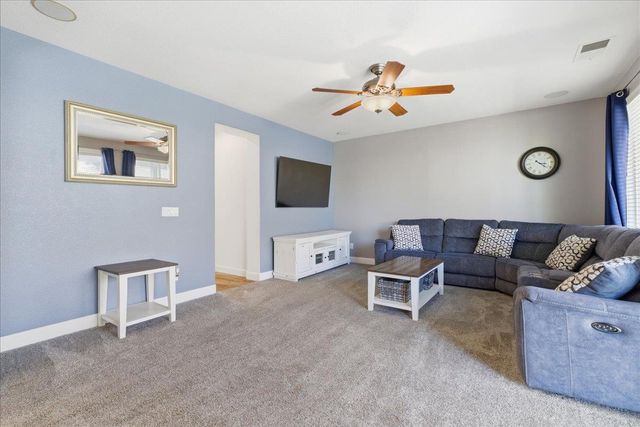 2133 Lemontree Way, Roseville, CA 95747