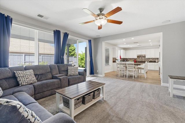 2133 Lemontree Way, Roseville, CA 95747