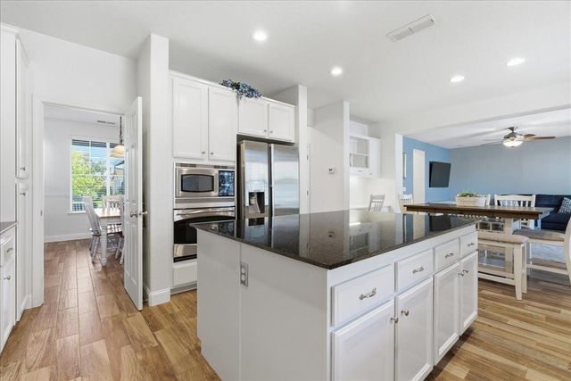 2133 Lemontree Way, Roseville, CA 95747