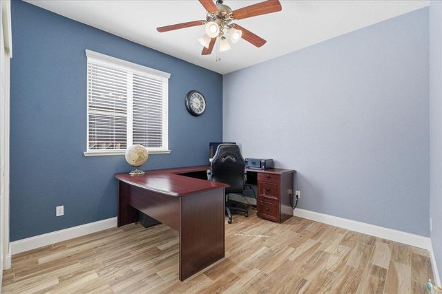 2133 Lemontree Way, Roseville, CA 95747