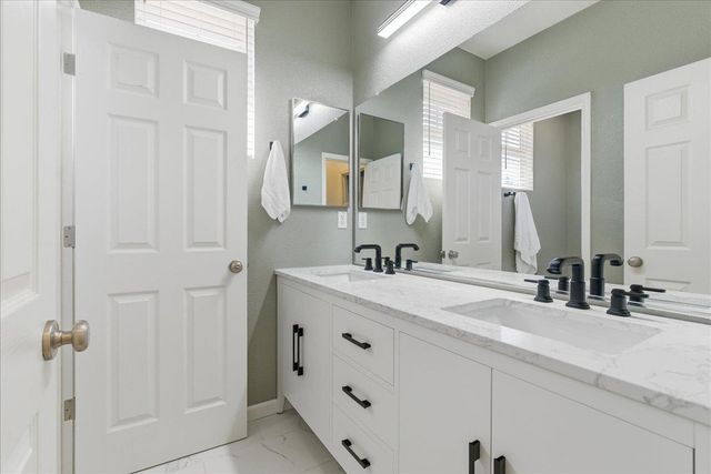 2133 Lemontree Way, Roseville, CA 95747