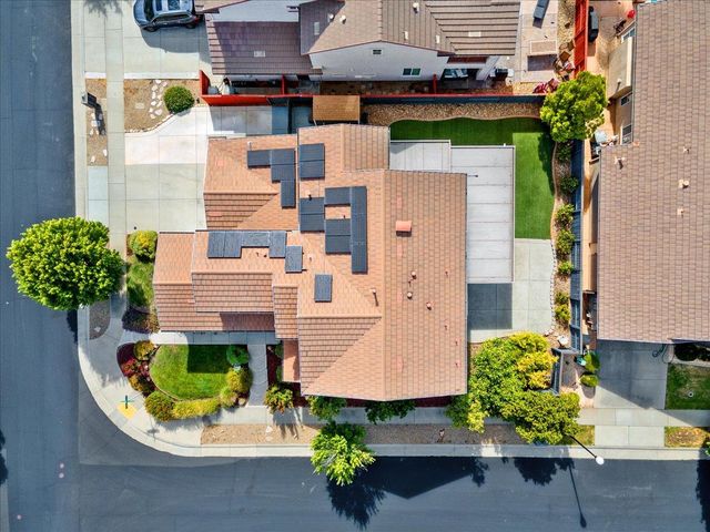 2133 Lemontree Way, Roseville, CA 95747