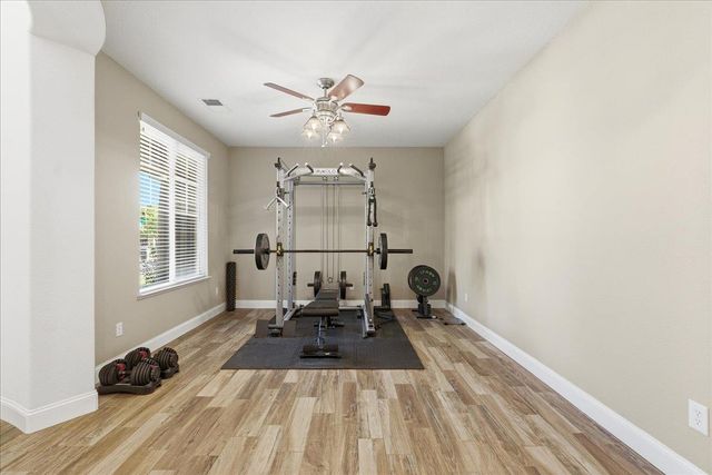 2133 Lemontree Way, Roseville, CA 95747