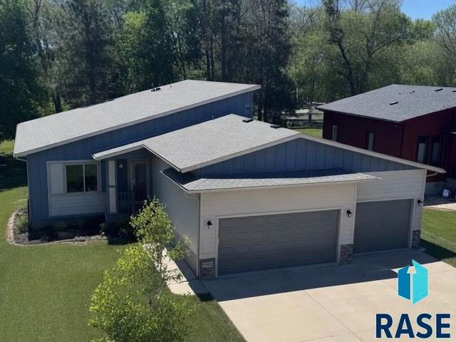 7801 W 65th St Street, Sioux Falls, SD 57106