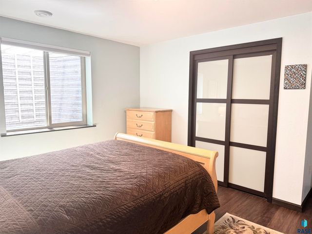 7801 W 65th St Street, Sioux Falls, SD 57106