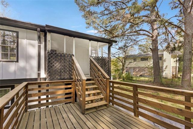 1246 Elgin Way, Riverdale, GA 30296