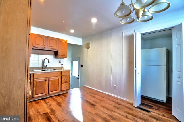 1420 ROWE DR, Glen Burnie, MD 21061