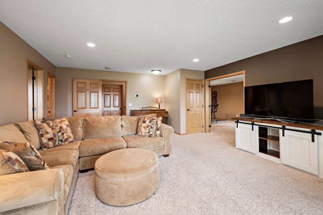11476 17th Place NE, Saint Michael, MN 55376