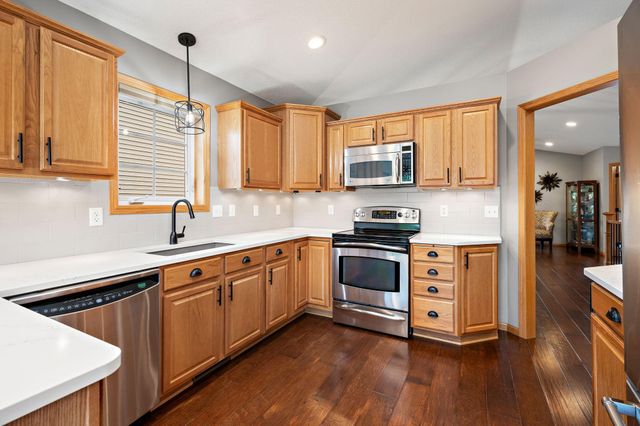11476 17th Place NE, Saint Michael, MN 55376
