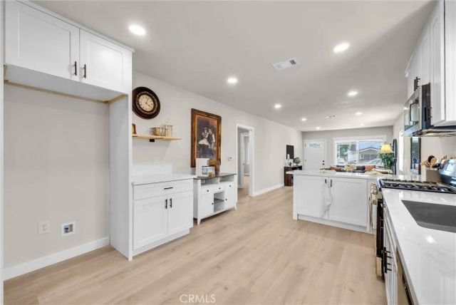 1039 E Elma, Ontario, CA 91764