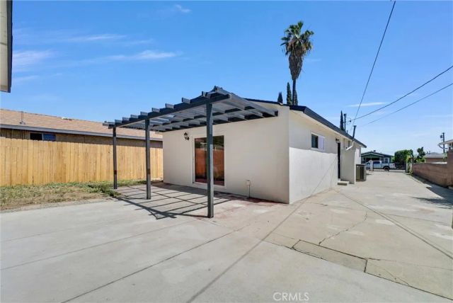 1039 E Elma, Ontario, CA 91764