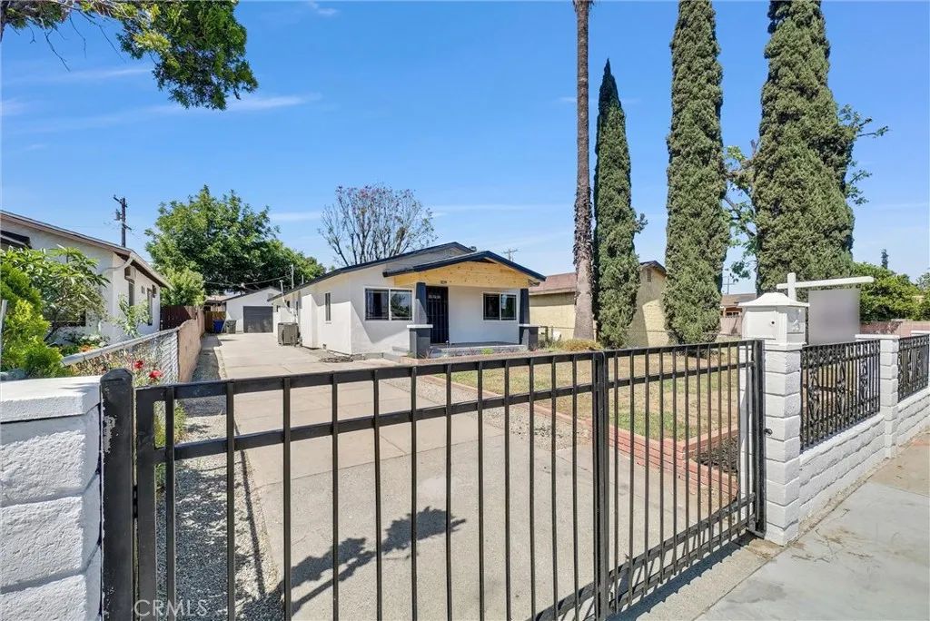 1039 E Elma, Ontario, CA 91764