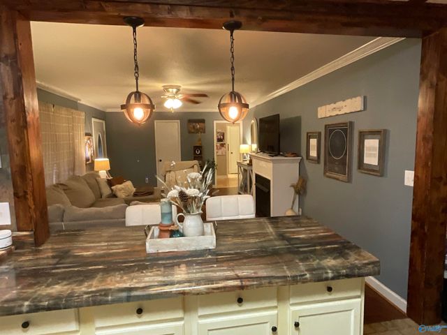 808 NW 12th Avenue, Arab, AL 35016