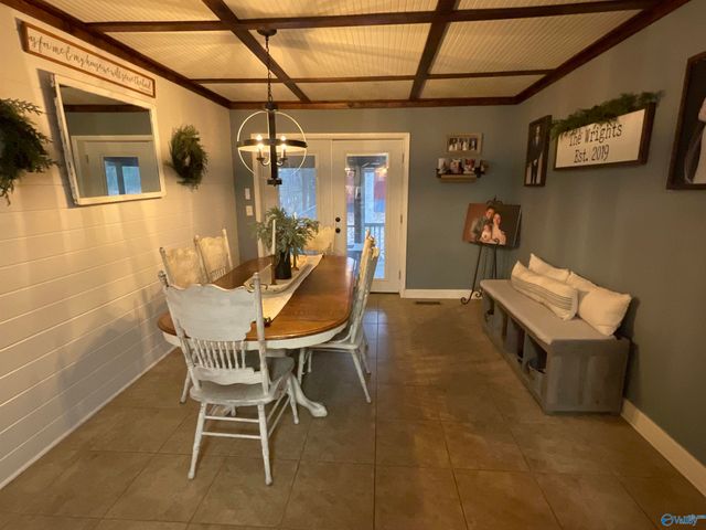 808 NW 12th Avenue, Arab, AL 35016