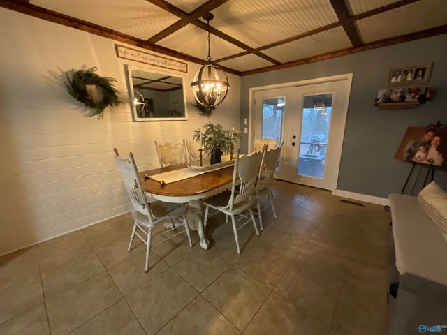 808 NW 12th Avenue, Arab, AL 35016