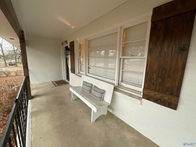 808 NW 12th Avenue, Arab, AL 35016