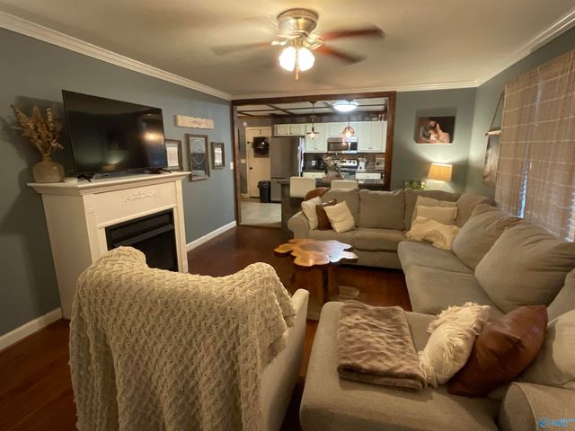 808 NW 12th Avenue, Arab, AL 35016