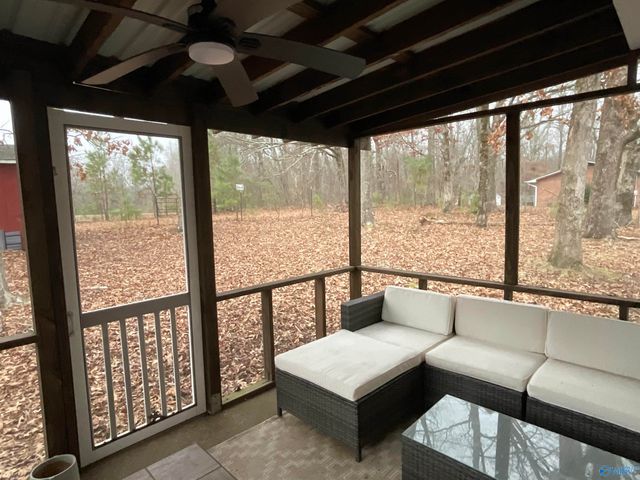 808 NW 12th Avenue, Arab, AL 35016