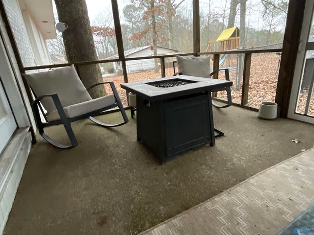 808 NW 12th Avenue, Arab, AL 35016