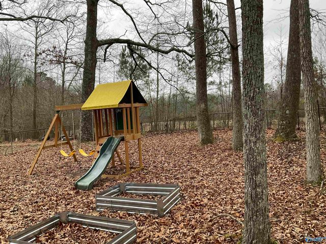 808 NW 12th Avenue, Arab, AL 35016