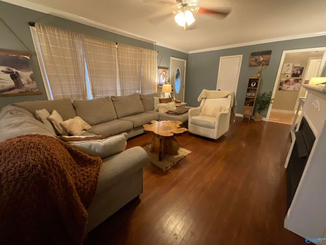 808 NW 12th Avenue, Arab, AL 35016