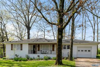 808 NW 12th Avenue, Arab, AL 35016