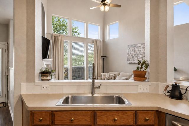 122 Summers GRN, Georgetown, TX 78633