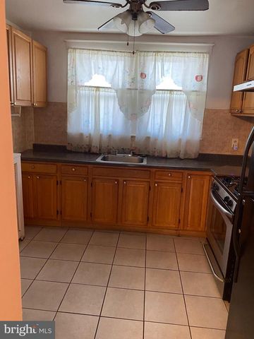 5952 PALMETTO ST, Philadelphia, PA 19120