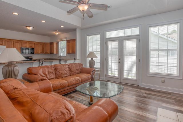 36 Easter Lilly Ct., Murrells Inlet, SC 29576