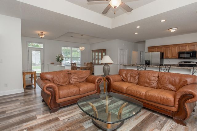 36 Easter Lilly Ct., Murrells Inlet, SC 29576