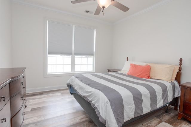 36 Easter Lilly Ct., Murrells Inlet, SC 29576