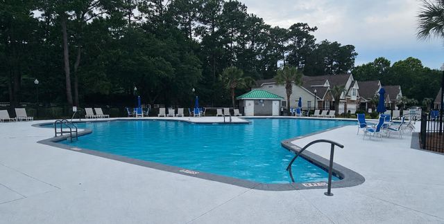 36 Easter Lilly Ct., Murrells Inlet, SC 29576