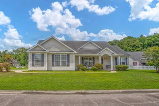 36 Easter Lilly Ct., Murrells Inlet, SC 29576