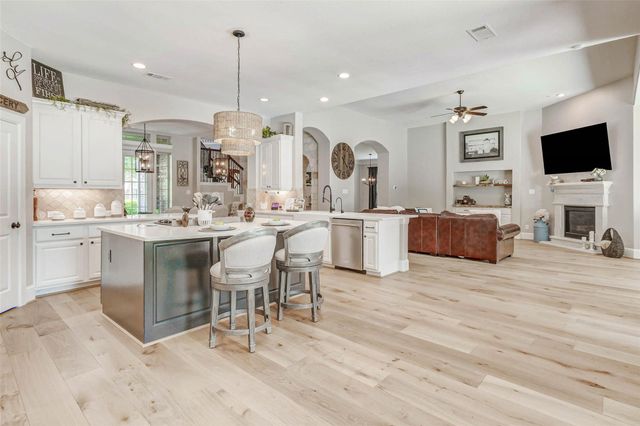 5323 Lake Hill Farm Way, Fulshear, TX 77441