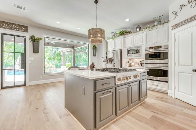 5323 Lake Hill Farm Way, Fulshear, TX 77441